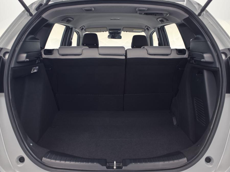 Багажник Honda Jazz e:HEV 2020 года  (EU) (фото 3 из 44)